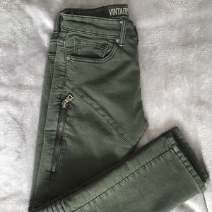green pants